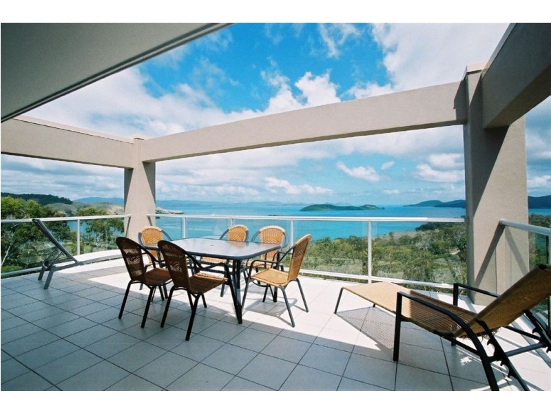 4/9 Acacia Avenue, Hamilton Island QLD 4803