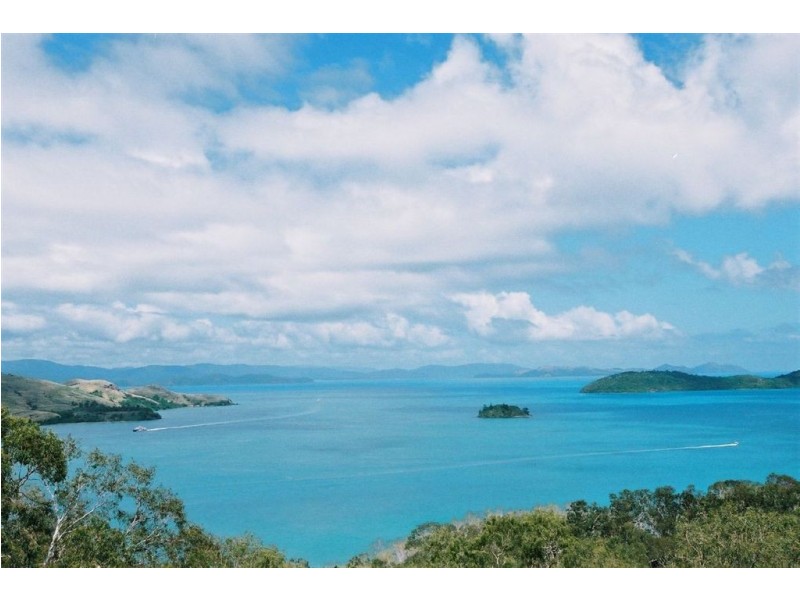 4/9 Acacia Avenue, Hamilton Island QLD 4803