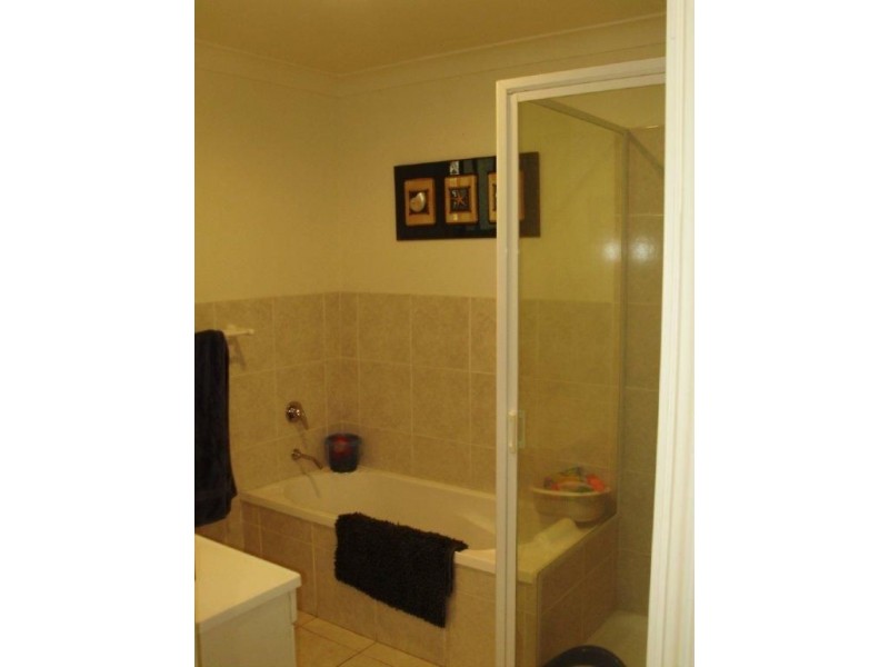 8 Woomerah Avenue, Cannonvale QLD 4802