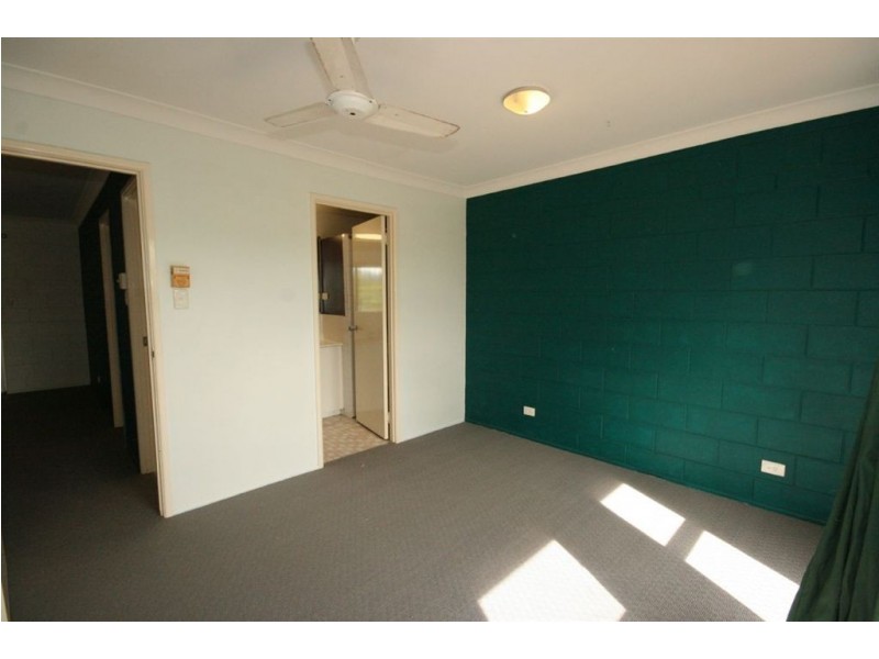 52/28 Island Drive, Cannonvale QLD 4802