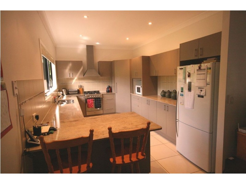 26 Sunset Drive, Jubilee Pocket QLD 4802