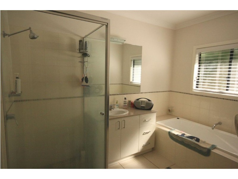 26 Sunset Drive, Jubilee Pocket QLD 4802