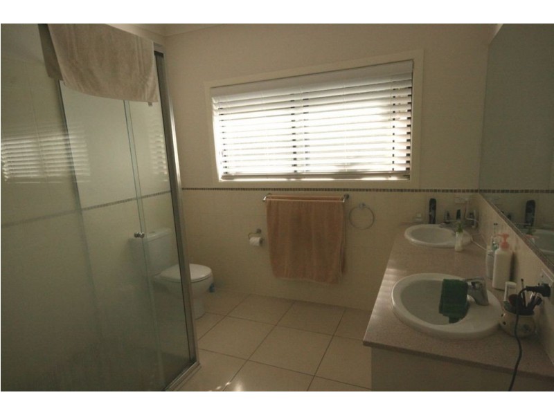 26 Sunset Drive, Jubilee Pocket QLD 4802