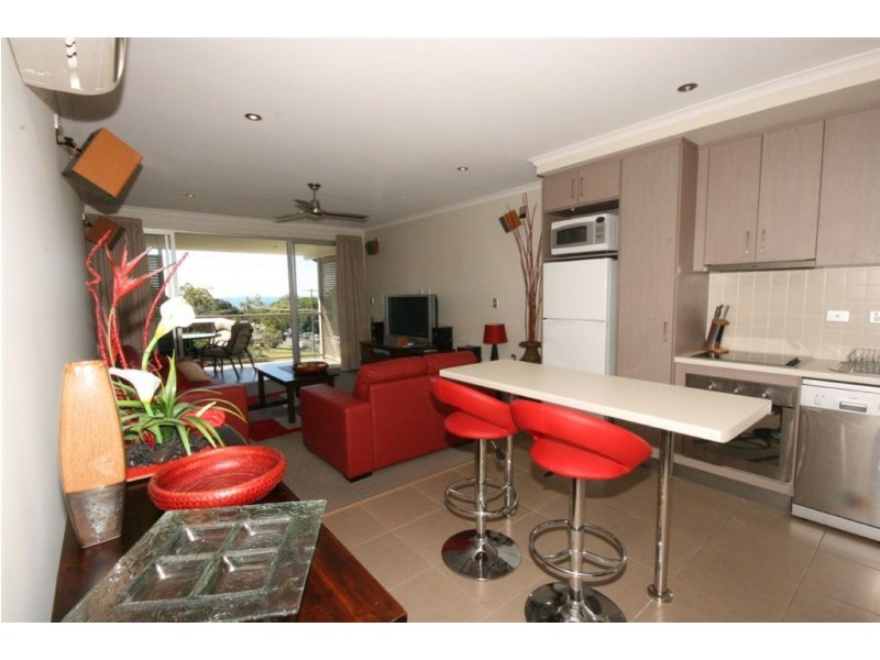 9/14 Waterson Way, Airlie Beach QLD 4802