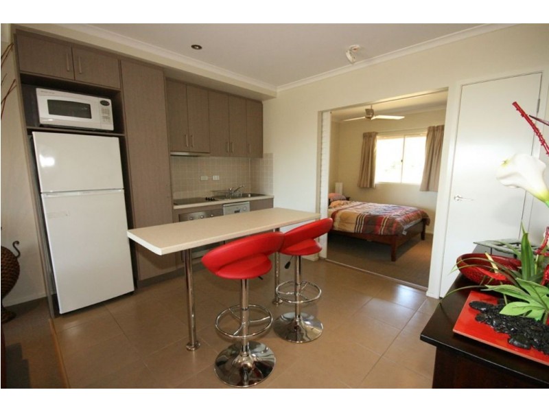 9/14 Waterson Way, Airlie Beach QLD 4802