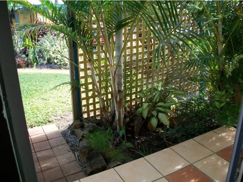 19/28 Island Drive, Cannonvale QLD 4802