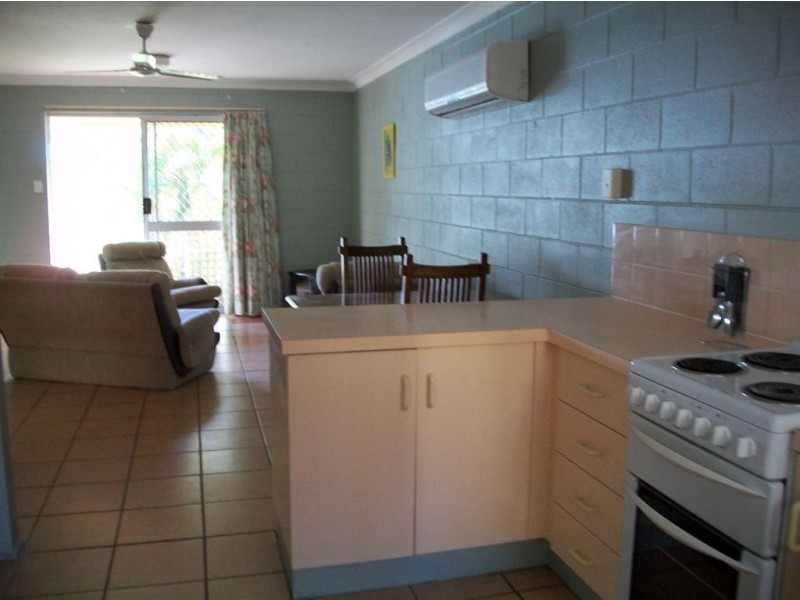 19/28 Island Drive, Cannonvale QLD 4802