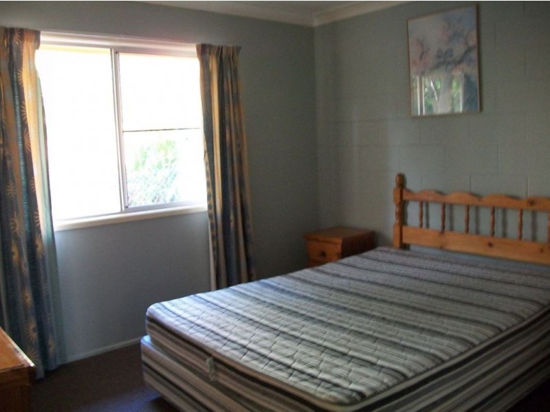 19/28 Island Drive, Cannonvale QLD 4802