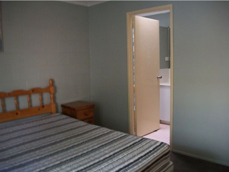 19/28 Island Drive, Cannonvale QLD 4802