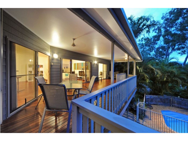 3 Country Road, Cannonvale QLD 4802