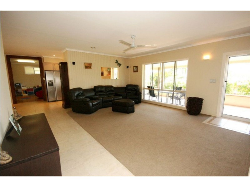 9 Beck Road, Mount Julian QLD 4800