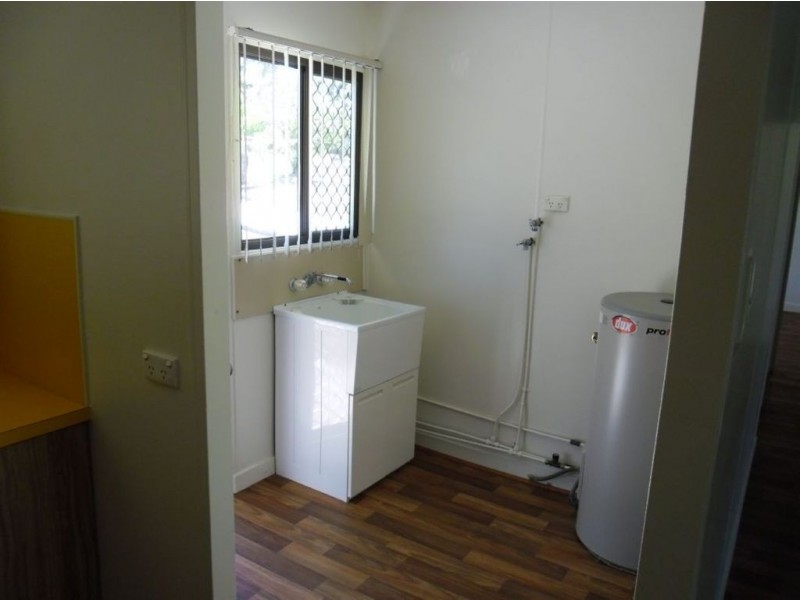 1/16 Usher Road, Mount Julian QLD 4800