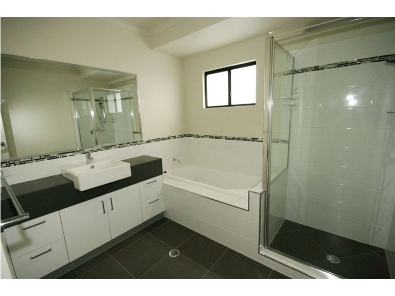 21 Waite Creek Court, Cannonvale QLD 4802