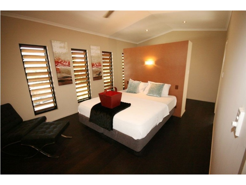 24 Kingfisher Terrace, Jubilee Pocket QLD 4802