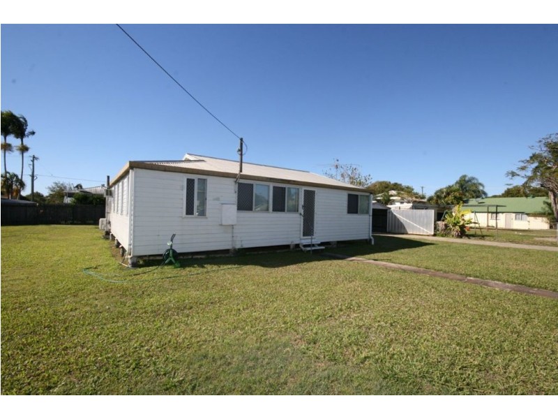 13 Barry Street, Proserpine QLD 4800