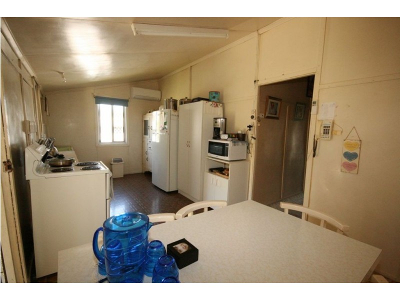 13 Barry Street, Proserpine QLD 4800