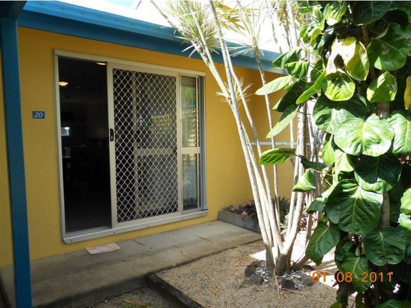 20/28 island drive, Cannonvale QLD 4802