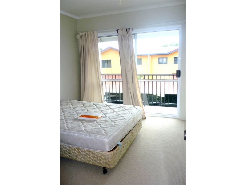 8/9 Erromango Drive, Jubilee Pocket QLD 4802