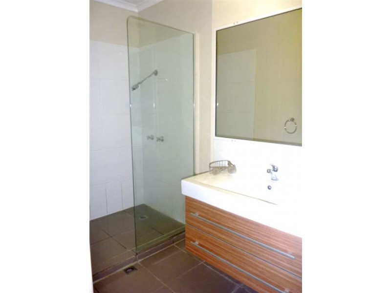 8/9 Erromango Drive, Jubilee Pocket QLD 4802