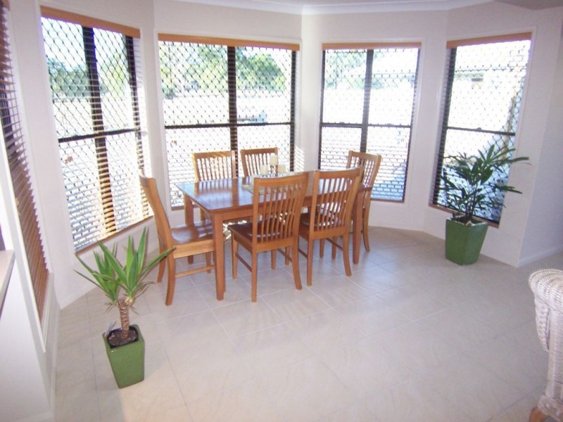 73 Abell Road, Cannonvale QLD 4802