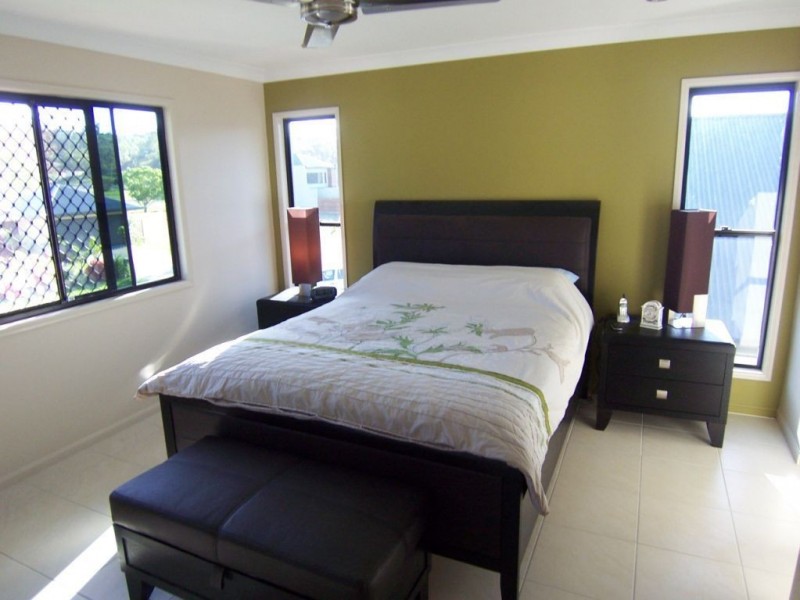 73 Abell Road, Cannonvale QLD 4802