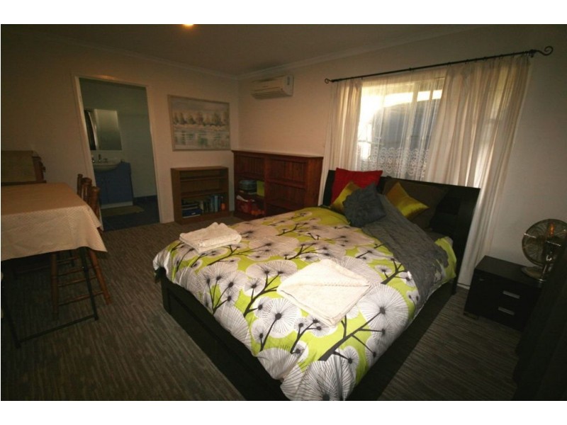 22 Kingfisher Terrace, Jubilee Pocket QLD 4802
