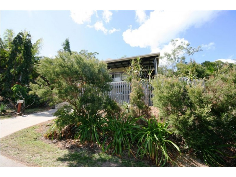 22 Kingfisher Terrace, Jubilee Pocket QLD 4802