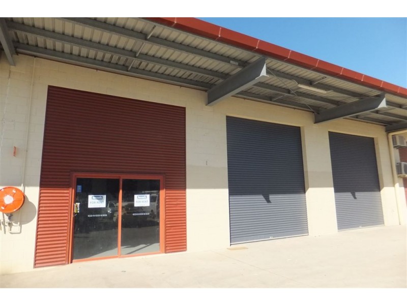 8/21 Carlo Drive, Cannonvale QLD 4802