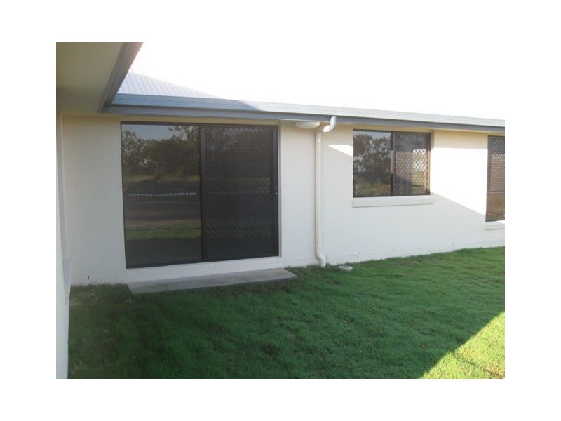 84 Drays Road, Bowen QLD 4805