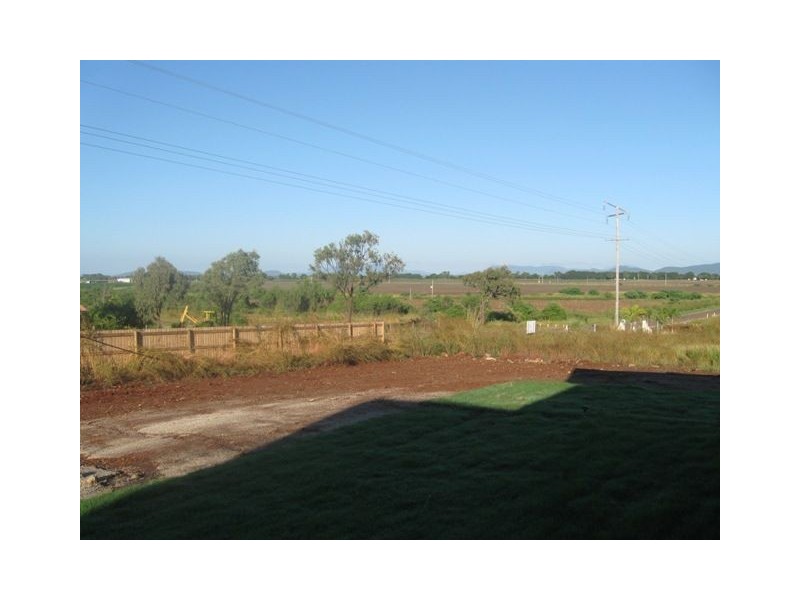 84 Drays Road, Bowen QLD 4805