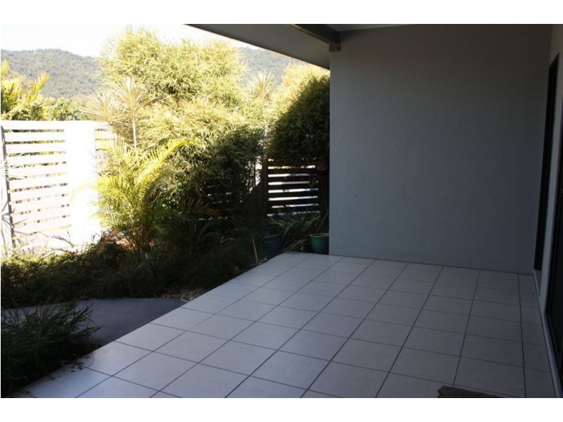 1/3 Shelter Crt, Jubilee Pocket QLD 4802