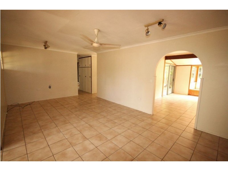 1 Usher Road, Mount Julian QLD 4800