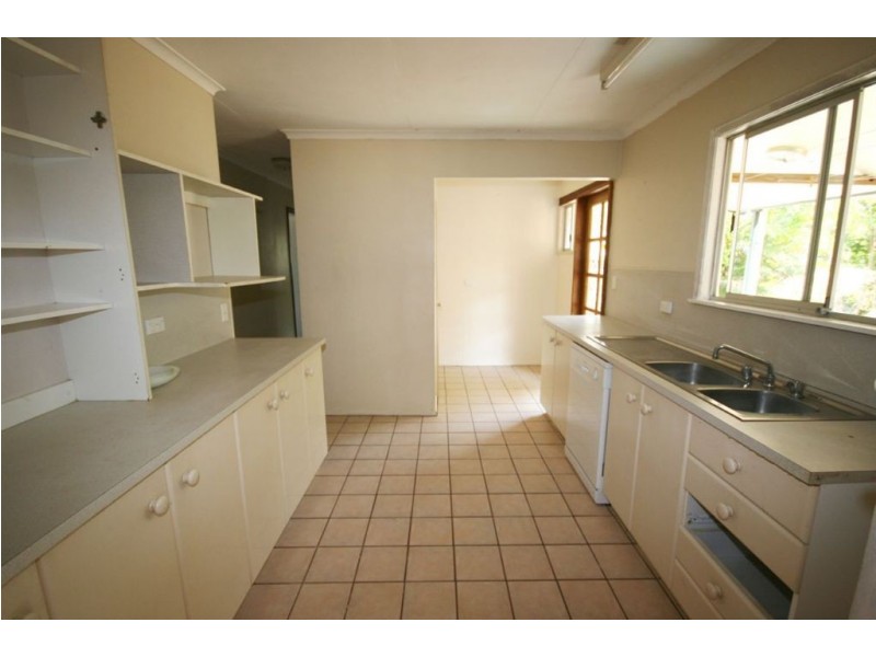 1 Usher Road, Mount Julian QLD 4800