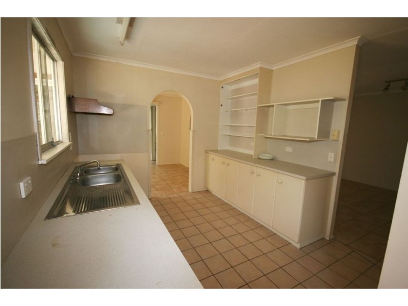 1 Usher Road, Mount Julian QLD 4800