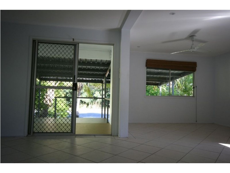 16 Mandalay Rd, Jubilee Pocket QLD 4802