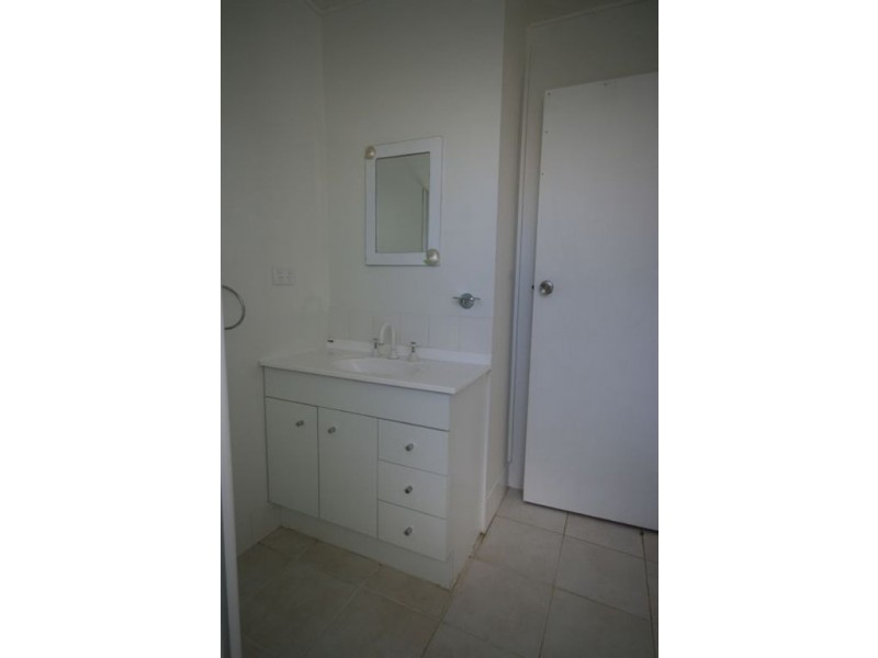 16 Mandalay Rd, Jubilee Pocket QLD 4802