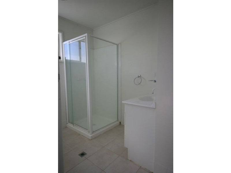 16 Mandalay Rd, Jubilee Pocket QLD 4802