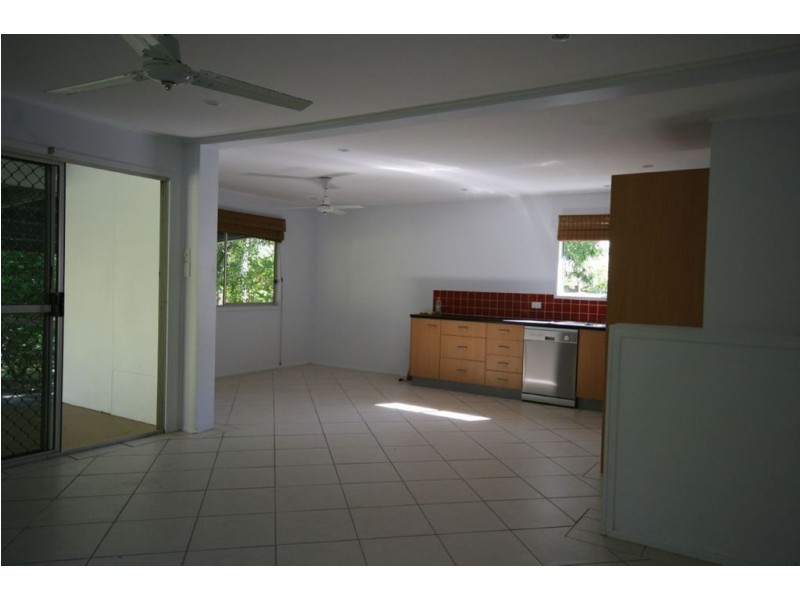 16 Mandalay Rd, Jubilee Pocket QLD 4802