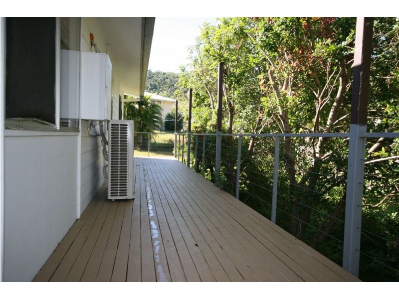 16 Mandalay Rd, Jubilee Pocket QLD 4802