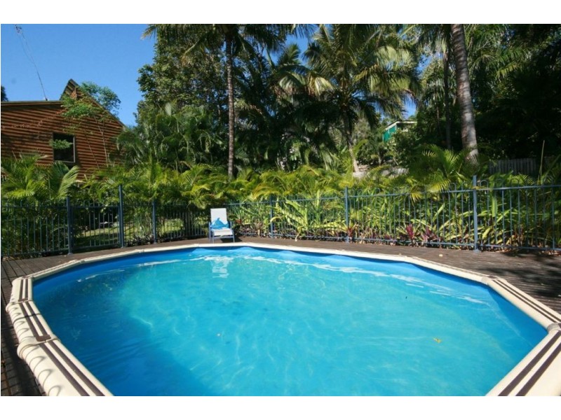 15 Wambiri Street, Cannonvale QLD 4802