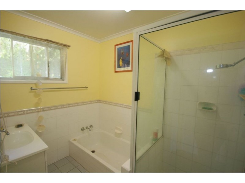 15 Wambiri Street, Cannonvale QLD 4802