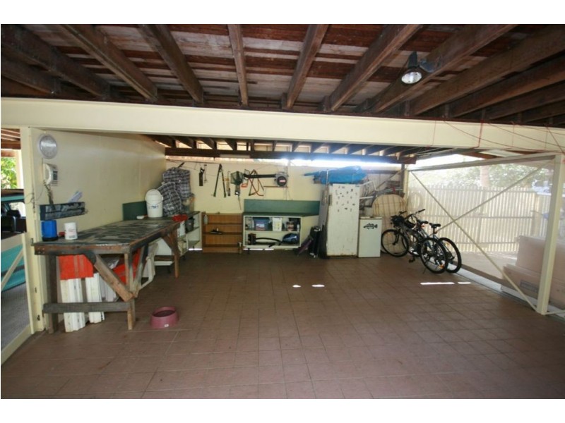 15 Wambiri Street, Cannonvale QLD 4802