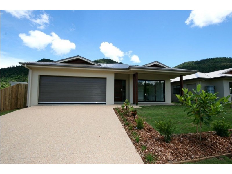 2/42 Flinders Court, Cannonvale QLD 4802