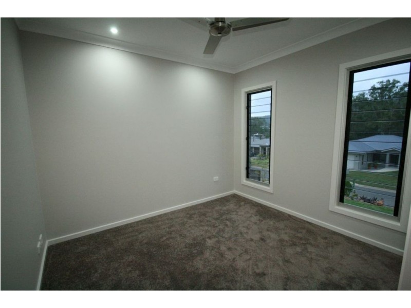 32 Sunset Drive, Jubilee Pocket QLD 4802