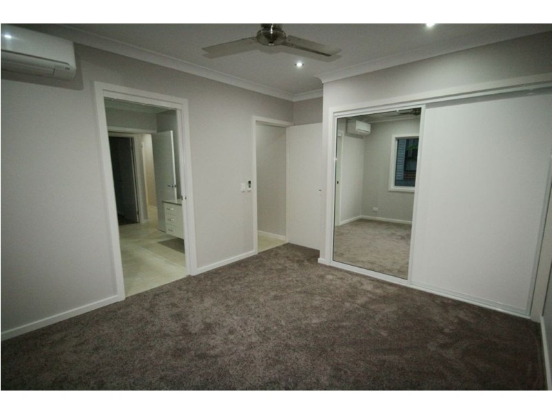 32 Sunset Drive, Jubilee Pocket QLD 4802