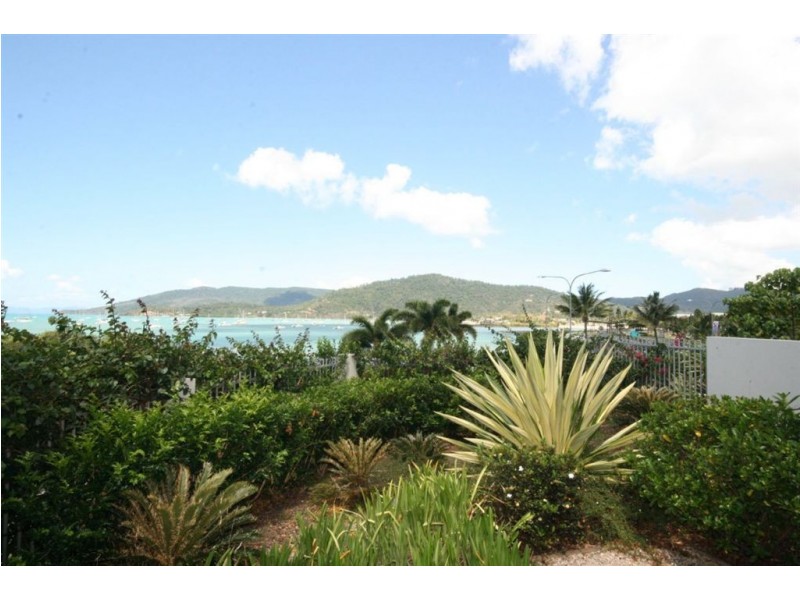 1/14 Broadwater Avenue, Airlie Beach QLD 4802