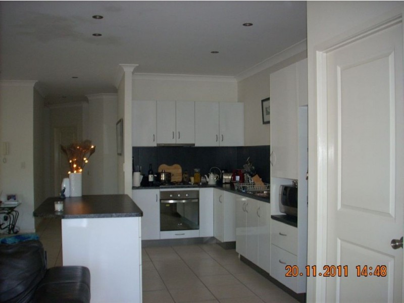 2/13 Ryben Court, Cannonvale QLD 4802