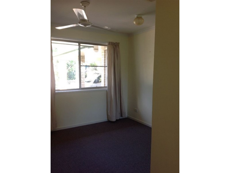 11 Grace Avenue, Cannonvale QLD 4802