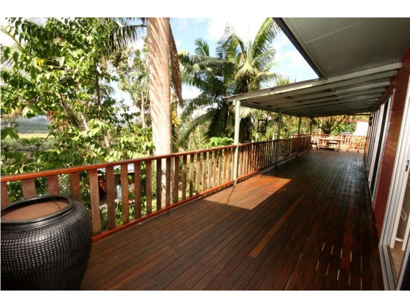72 Staniland Drive, Strathdickie QLD 4800