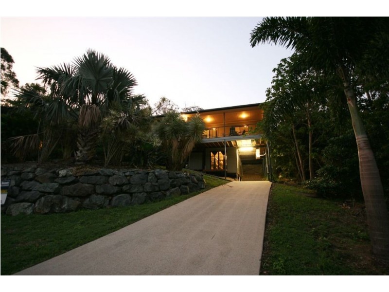 24 Grace Avenue, Cannonvale QLD 4802